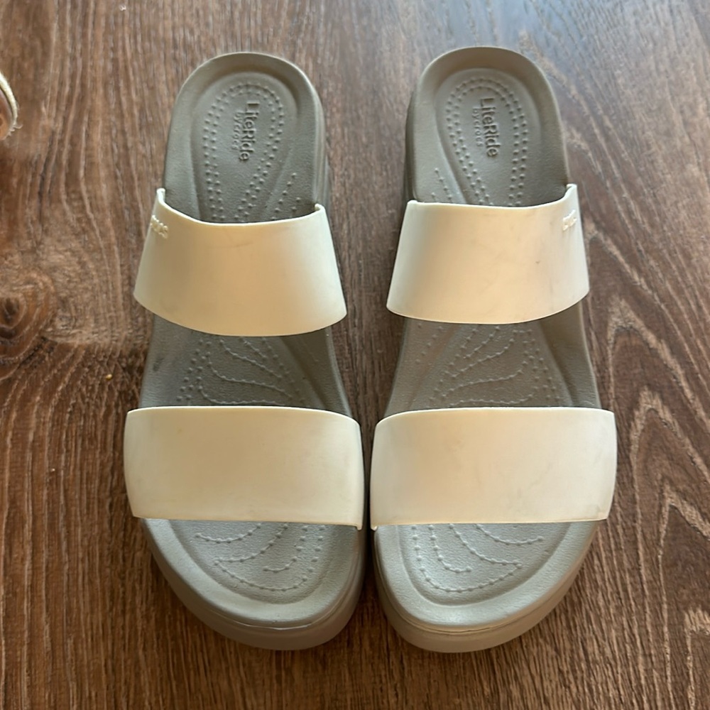 Taupe and White Croc Platform Slides Literide Size 9
